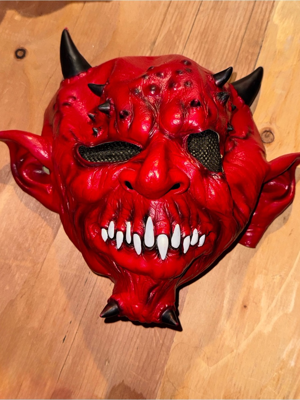 Red Demon Devil Satan Horned Halloween Mask